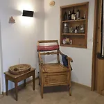 アパート Heimatkunst 02, Klassisches Walliser Chalet, Teilrenoviert, Zentral *