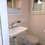 アパート Heimatkunst 02, Klassisches Walliser Chalet, Teilrenoviert, Zentral