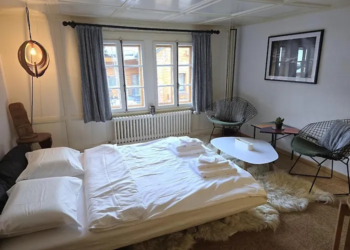 Heimatkunst 02, Klassisches Walliser Chalet, Teilrenoviert, Zentral Leukerbad